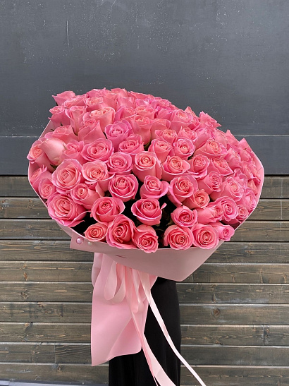 Эквадорские розы 81 шт.