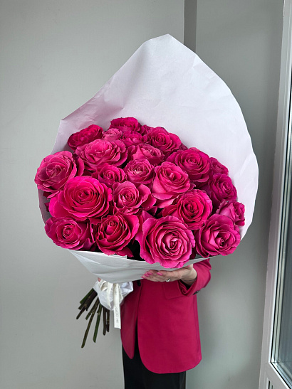 Охапка эквадорских роз Pink Floyd 60 см