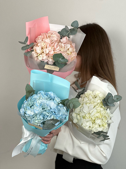 Гортензия с эвкалиптом