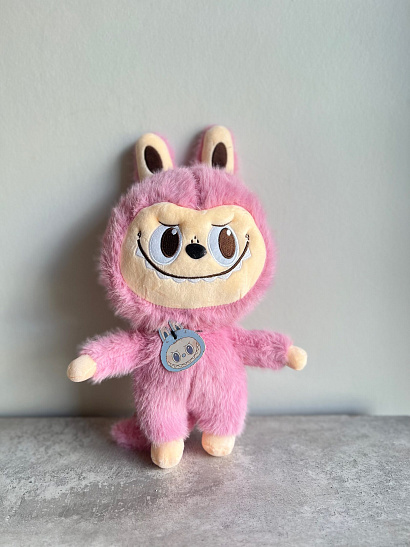 Трендовая игрушка в розовом цвете