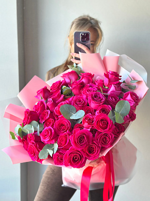 Роскошь 51 розы | Премиальные розы с крупным бутоном