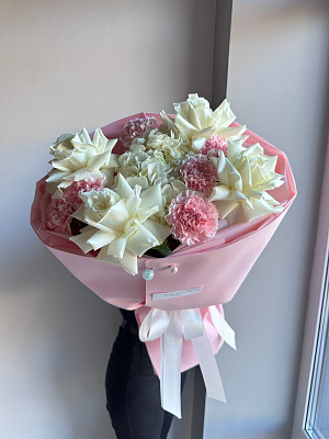 Авторский букет "Облако в розовой дымке"