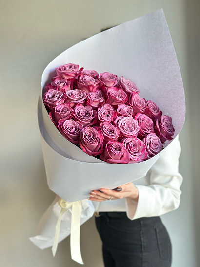 Охапка эквадорской розы Moody Blues 60 см