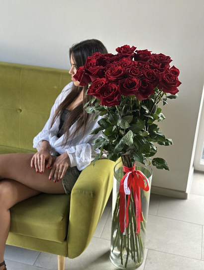 Стеклянная ваза 70 см для высоких роз