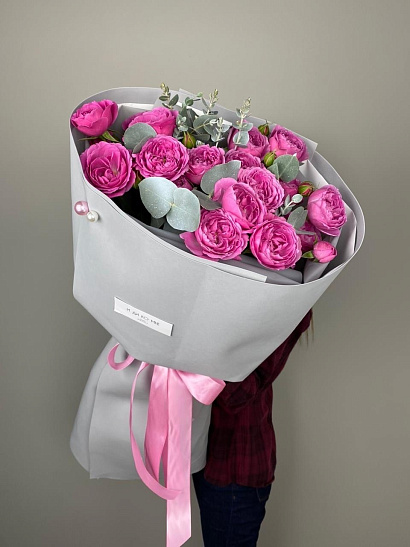 Пионовидные кустовые розы Misty Bubbles