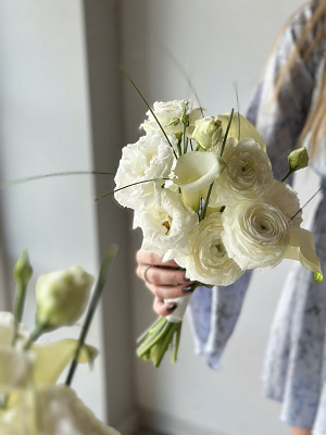 Букет невесты с берграсом